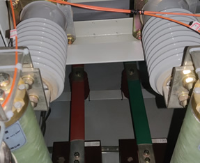 發電機斷路器柜熒光光纖測溫解決方案